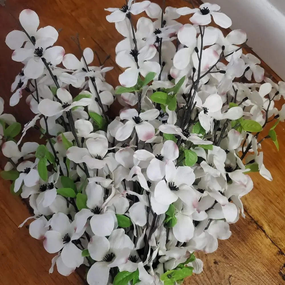 25 Pcs Artificial Dogwood Flowers Bouquet